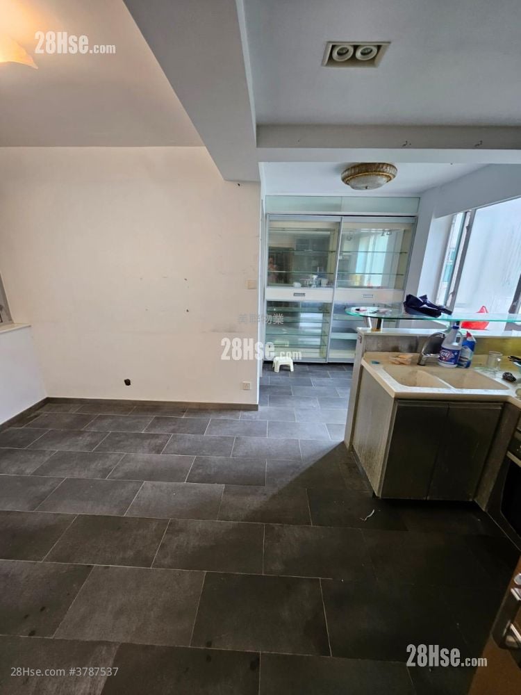 荃湾中心 售盘 1 房 , 2 浴室 329 平方尺