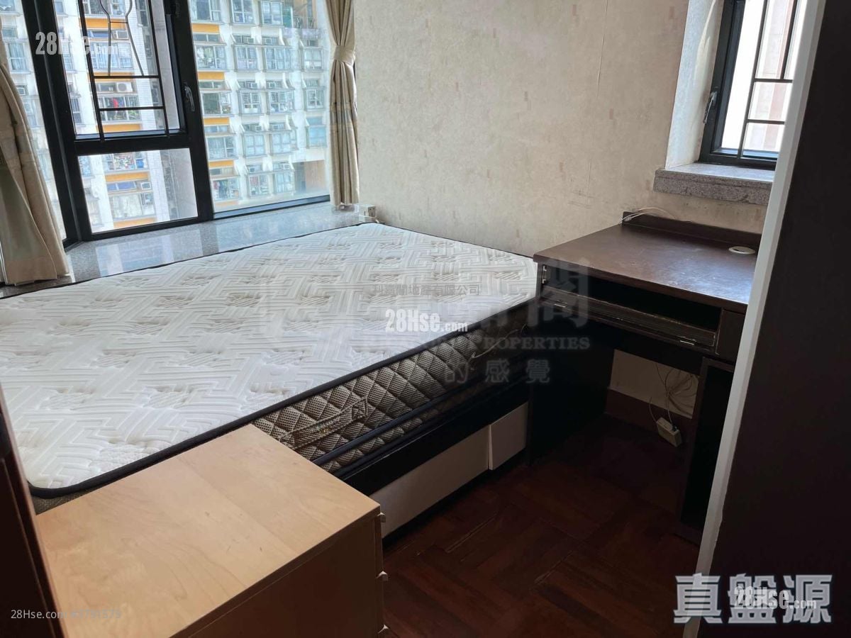 The Metro City Sell 3 Bedrooms , 2 Bathrooms 626 ft²