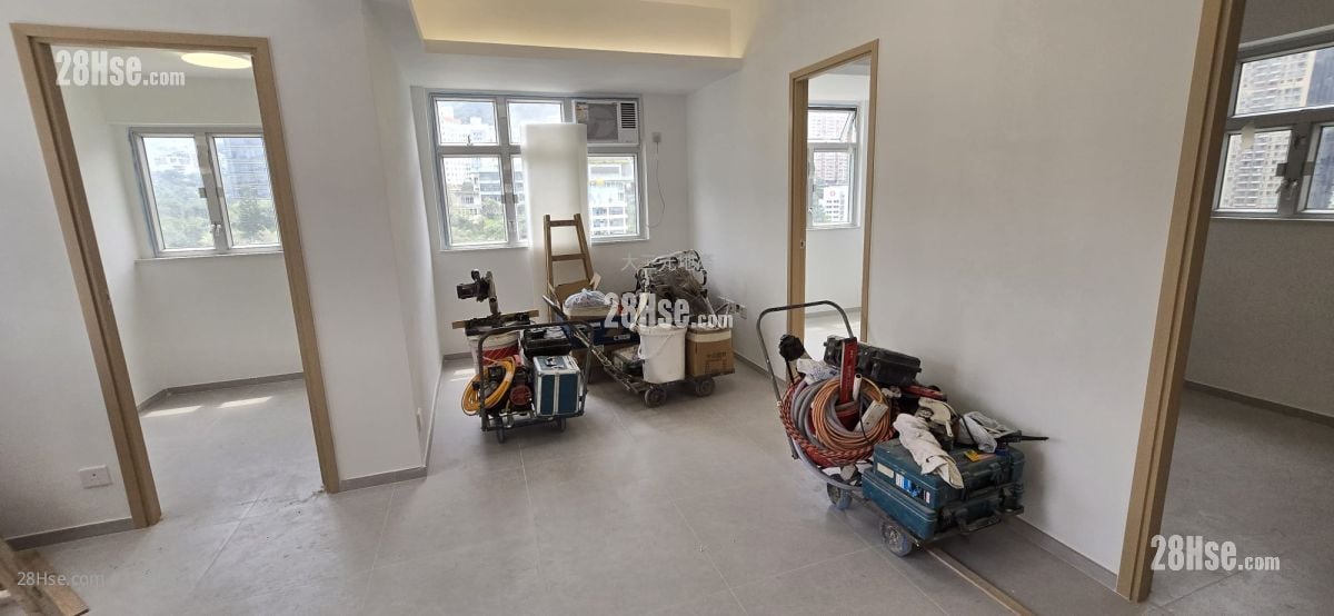 Wah To Building Rental 3 Bedrooms 491 ft²