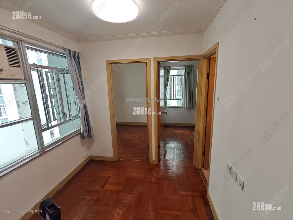 沙田第一城 售盘 2 房 , 1 浴室 326 平方尺