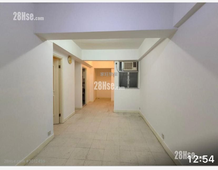 Yee Fai Building Sell 2 Bedrooms , 1 Bathroom 518 ft²