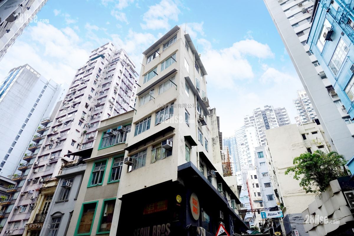 大厦外观: 荷李活道66号 租盘 开放式间隔 , 1 浴室 334 平方尺