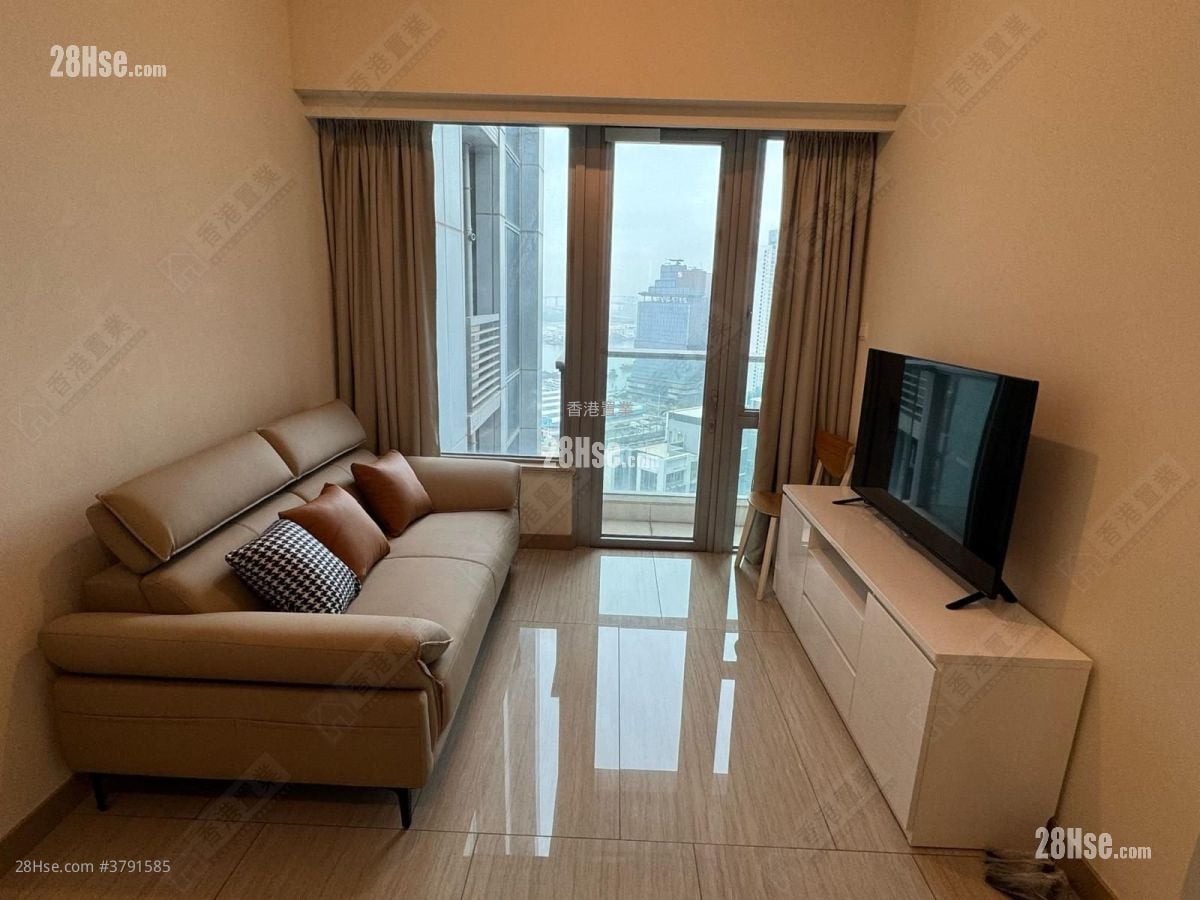 Cullinan West Rental 2 Bedrooms , 2 Bathrooms 534 ft²