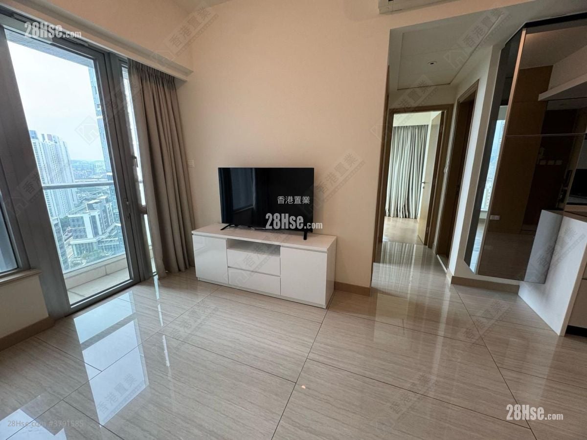 Cullinan West Rental 2 Bedrooms , 2 Bathrooms 534 ft²