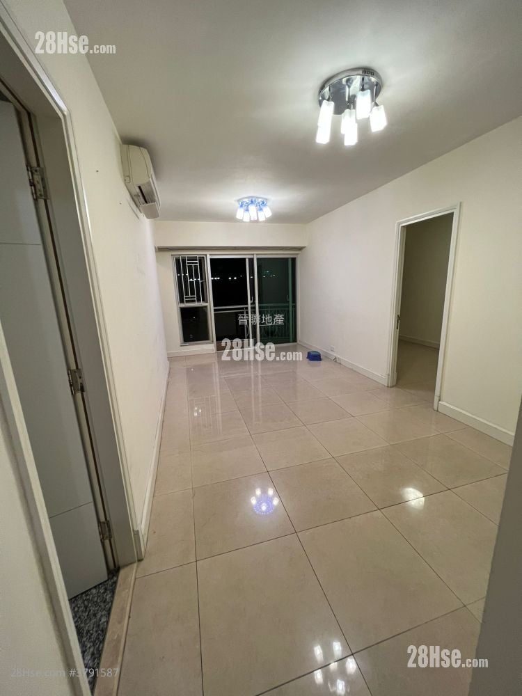 Festival City Sell 3 Bedrooms , 2 Bathrooms 741 ft²