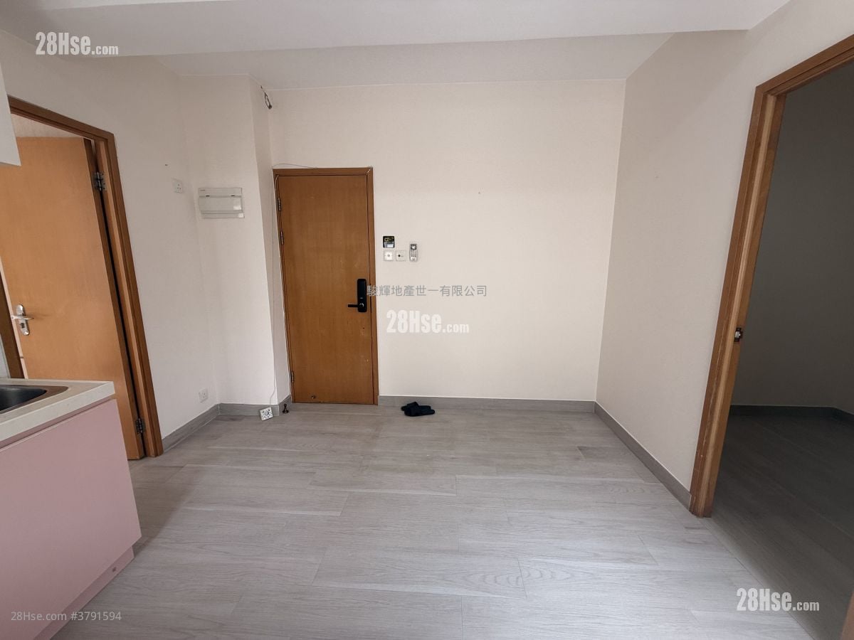 Kam Tong Building Rental 2 Bedrooms , 1 Bathroom 281 ft²