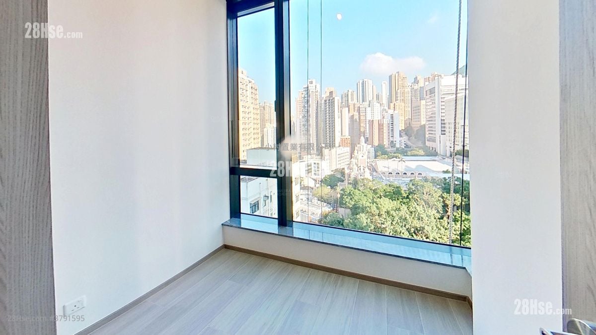 bedroom 2: The Hilltop Rental 2 Bedrooms , 1 Bathroom 475 ft²