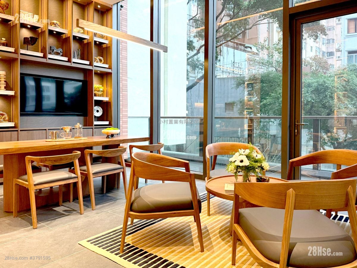 Clubhouse: The Hilltop Rental 2 Bedrooms , 1 Bathroom 475 ft²