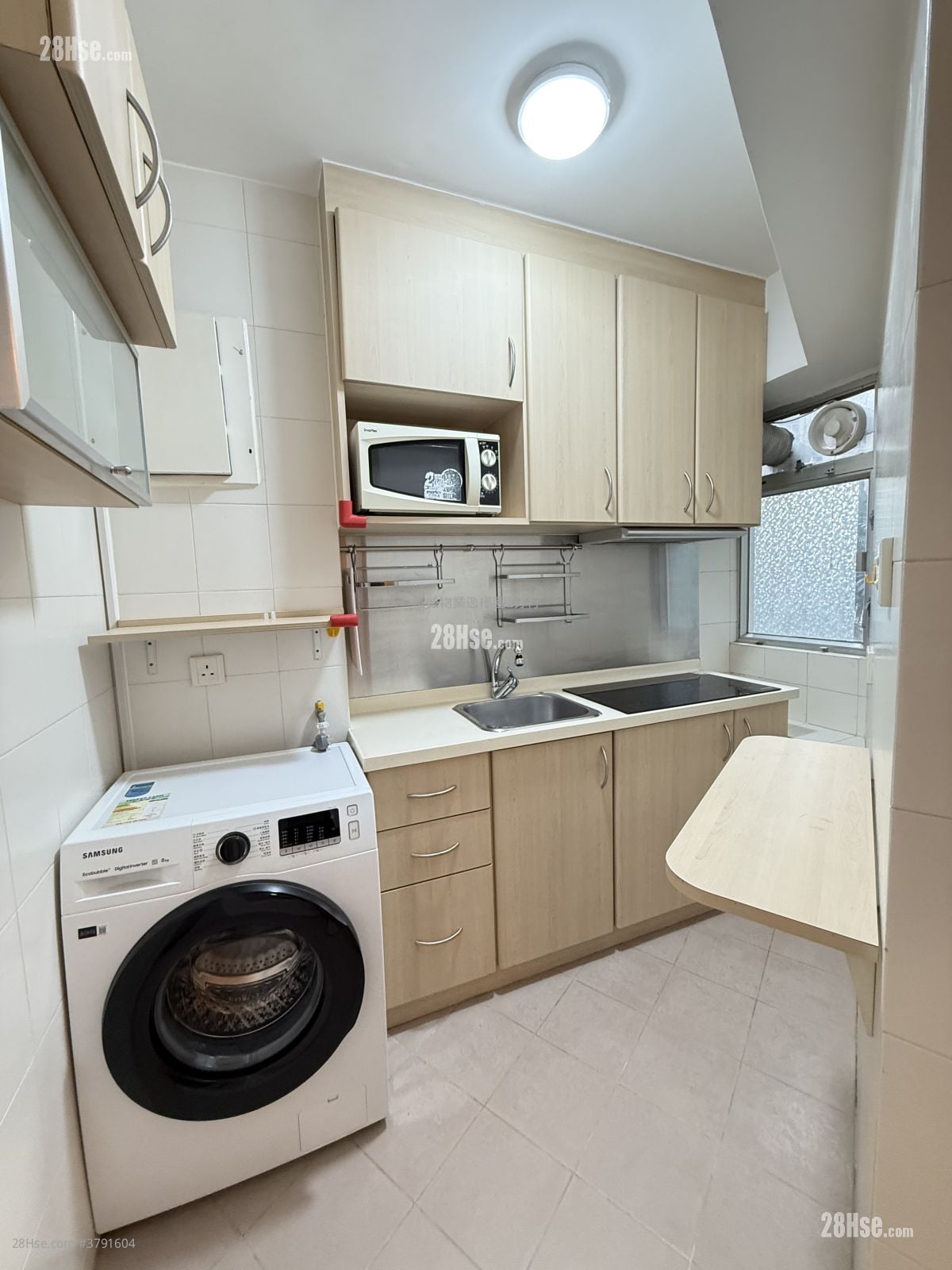 Westlands Court Rental 2 Bedrooms , 1 Bathroom 388 ft²