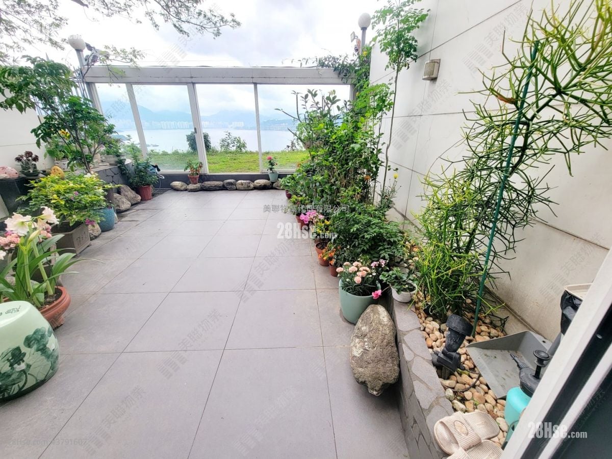 聚豪天下 售盘 3 房 2,447 平方尺