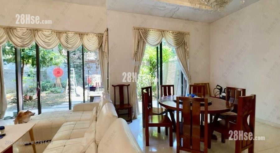 天峦 售盘 3 房 2,454 平方尺