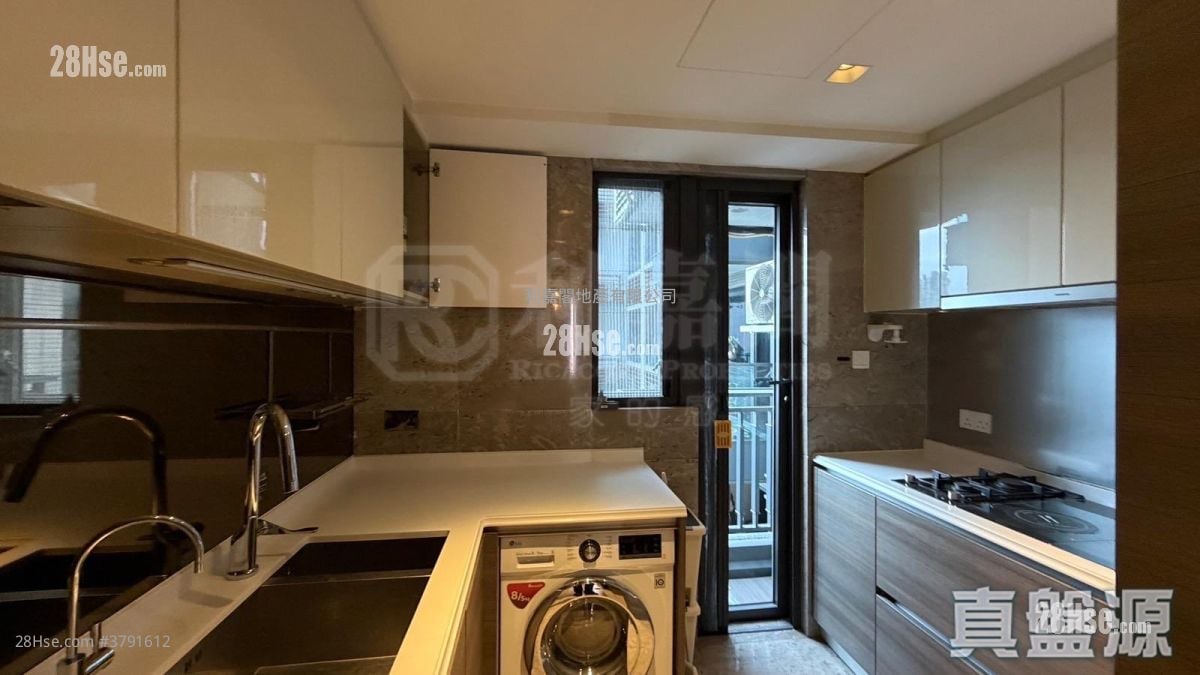 贤文礼士 售盘 2 房 883 平方尺