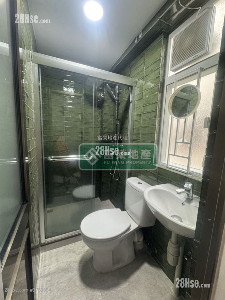 Ka Wui Building Sell 2 Bedrooms , 1 Bathroom 339 ft²