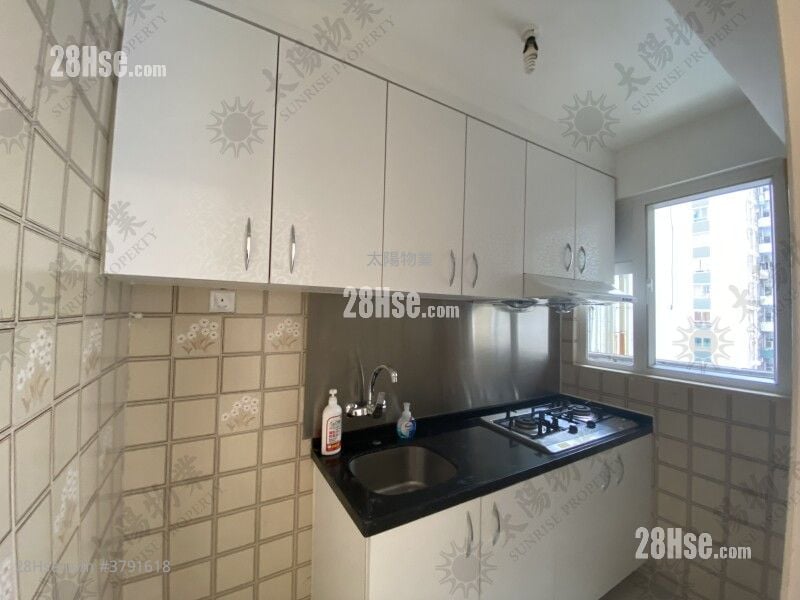 Whampoa Garden Sell 2 Bedrooms 466 ft²