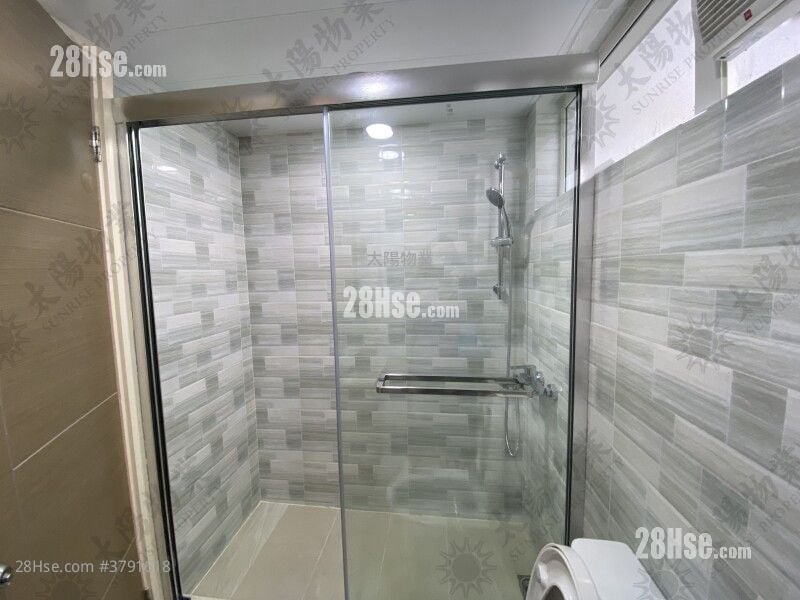 Whampoa Garden Sell 2 Bedrooms 466 ft²