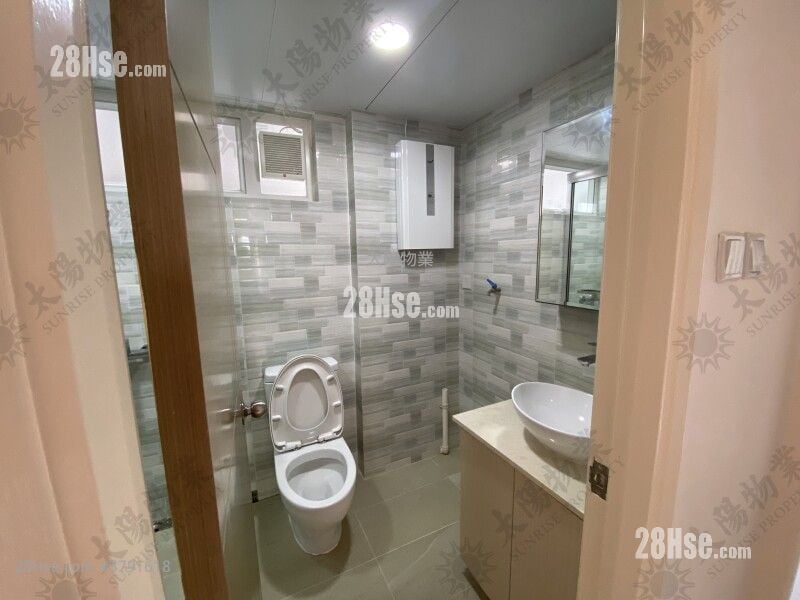 Whampoa Garden Sell 2 Bedrooms 466 ft²