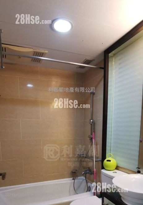 Banyan Garden Rental 2 Bedrooms , 1 Bathroom 473 ft²