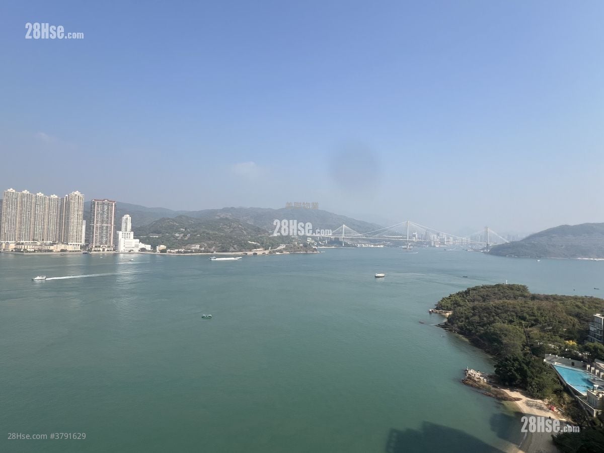 Park Island Sell 3 Bedrooms , 2 Bathrooms 837 ft²