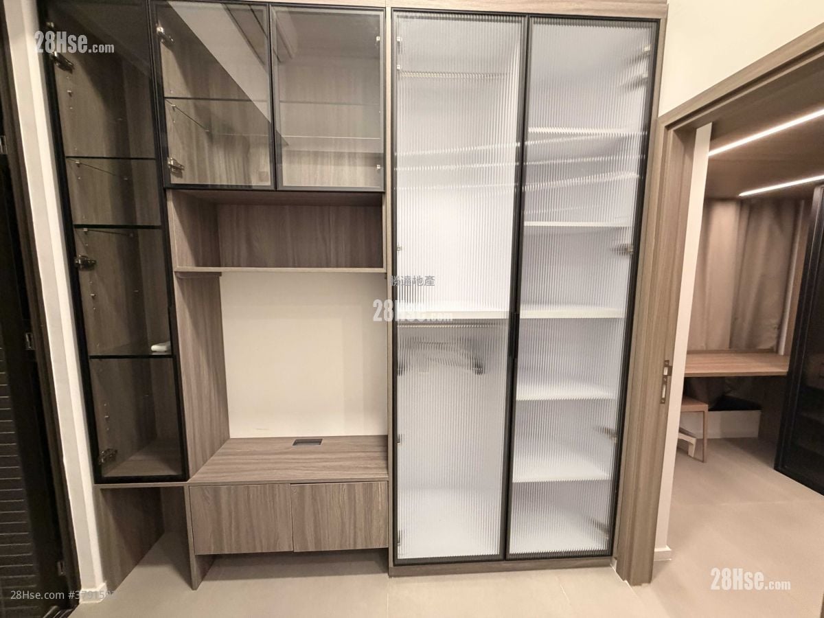 Larchwood Rental 1 Bedroom , 1 Bathroom 259 ft²