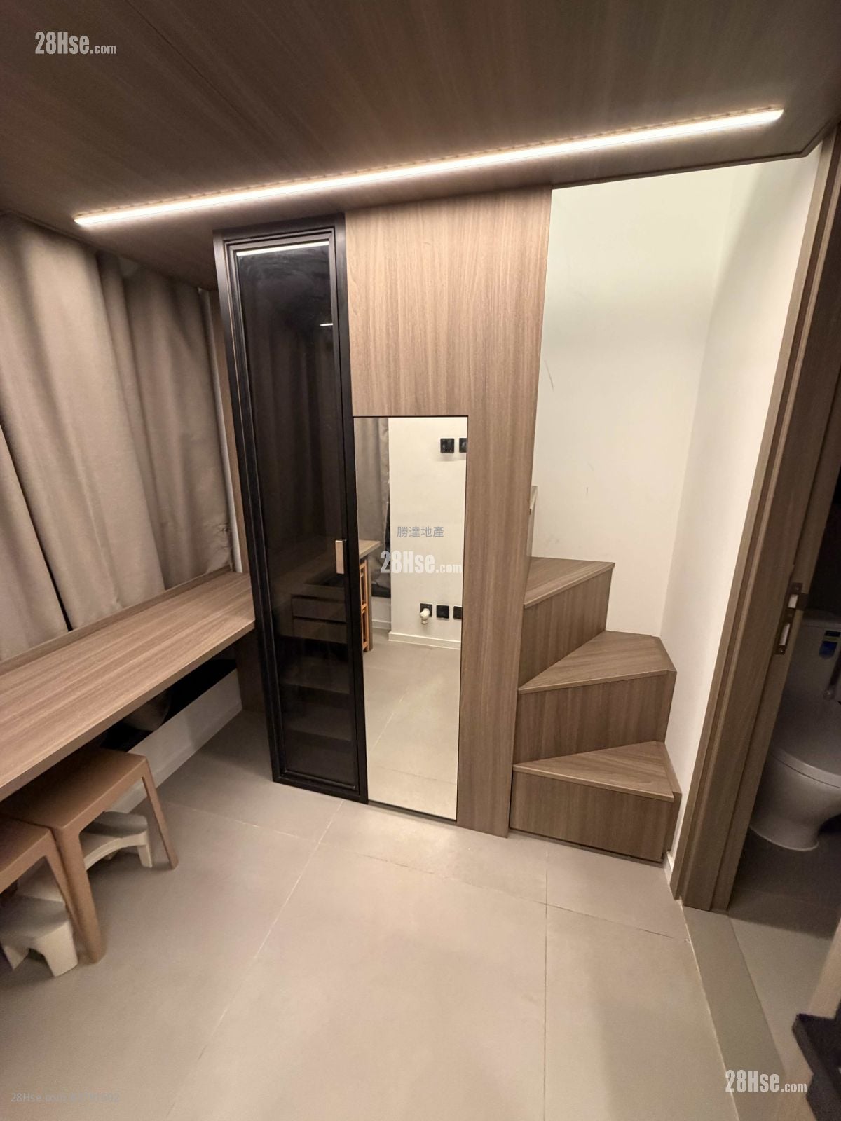 Larchwood Rental 1 Bedroom , 1 Bathroom 259 ft²