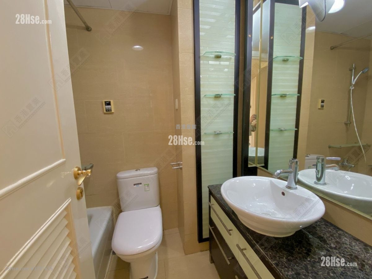 Banyan Garden Sell 2 Bedrooms , 1 Bathroom 516 ft²