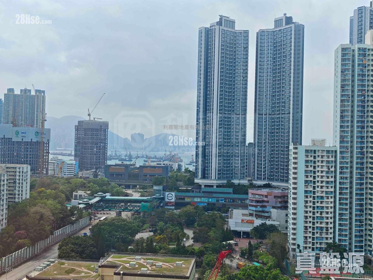 傲凯 售盘 1 房 , 1 浴室 260 平方尺