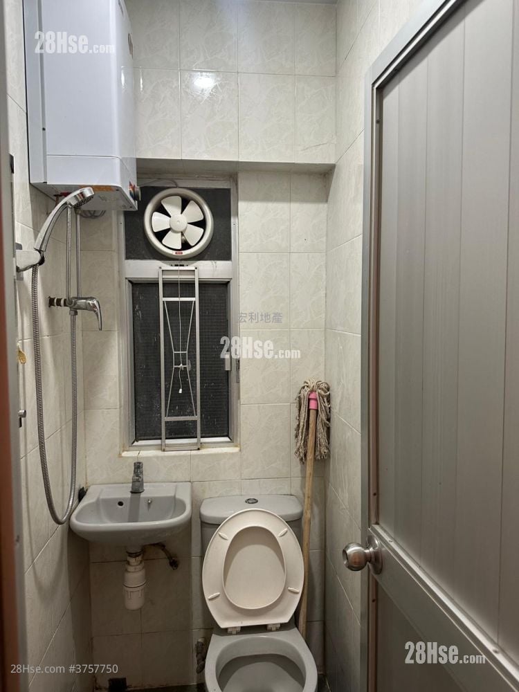 滿華樓 售盤 2 房 , 1 浴室 322 平方呎