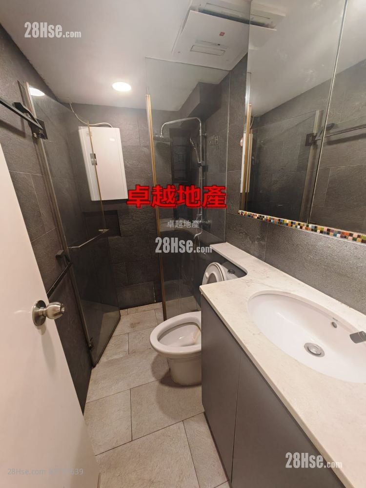 太平花园 租盘 2 房 379 平方尺