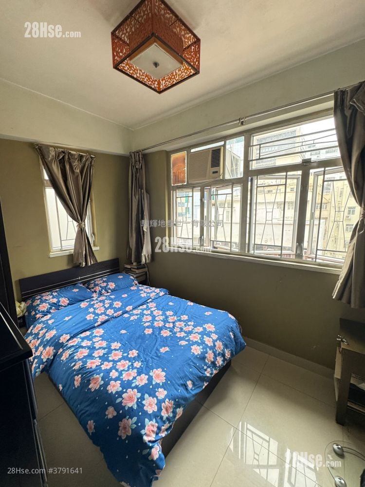 华源大厦 售盘 3 房 , 2 浴室 742 平方尺