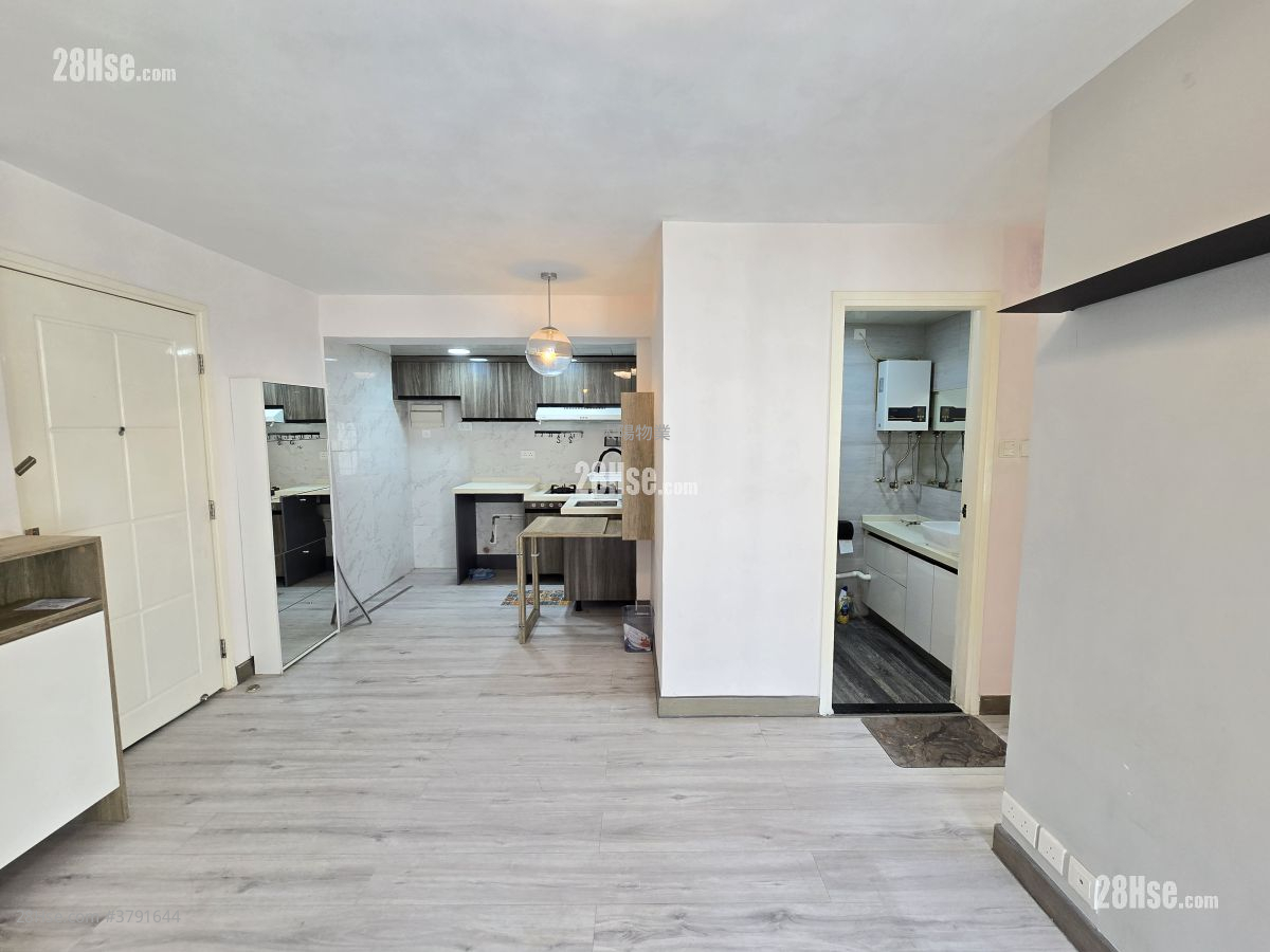 黄埔花园 售盘 2 房 , 1 浴室 389 平方尺