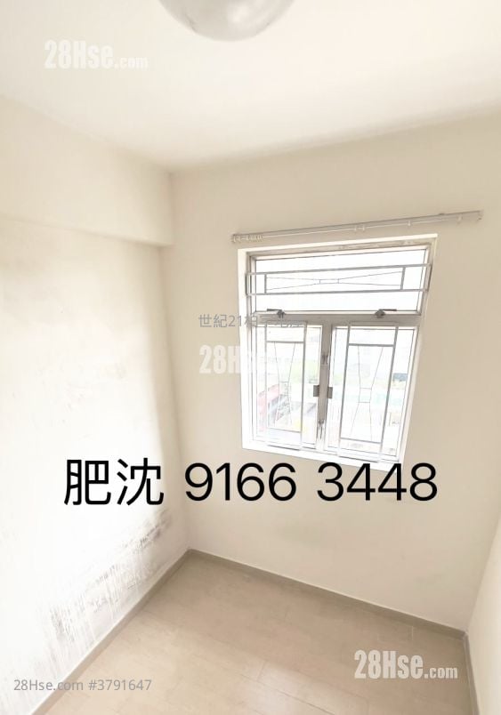 Eightland Gardens Sell 2 Bedrooms , 1 Bathroom 431 ft²