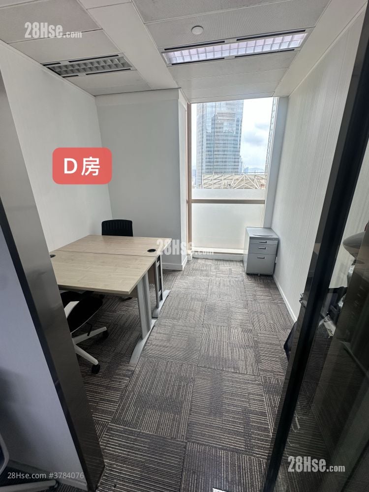 Hip Shing Hong Centre Rental 5+ Bedrooms , 2 Toilets 1,890 ft²