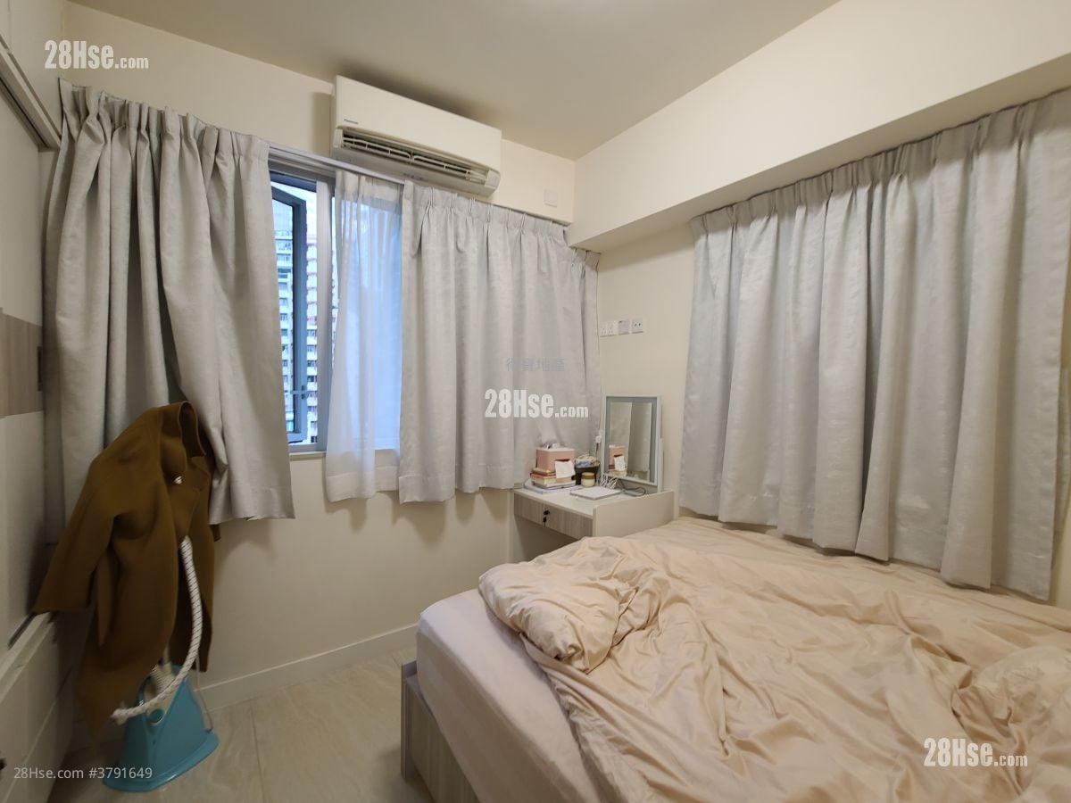 Apartment Sell 2 Bedrooms , 1 Bathroom 495 ft²