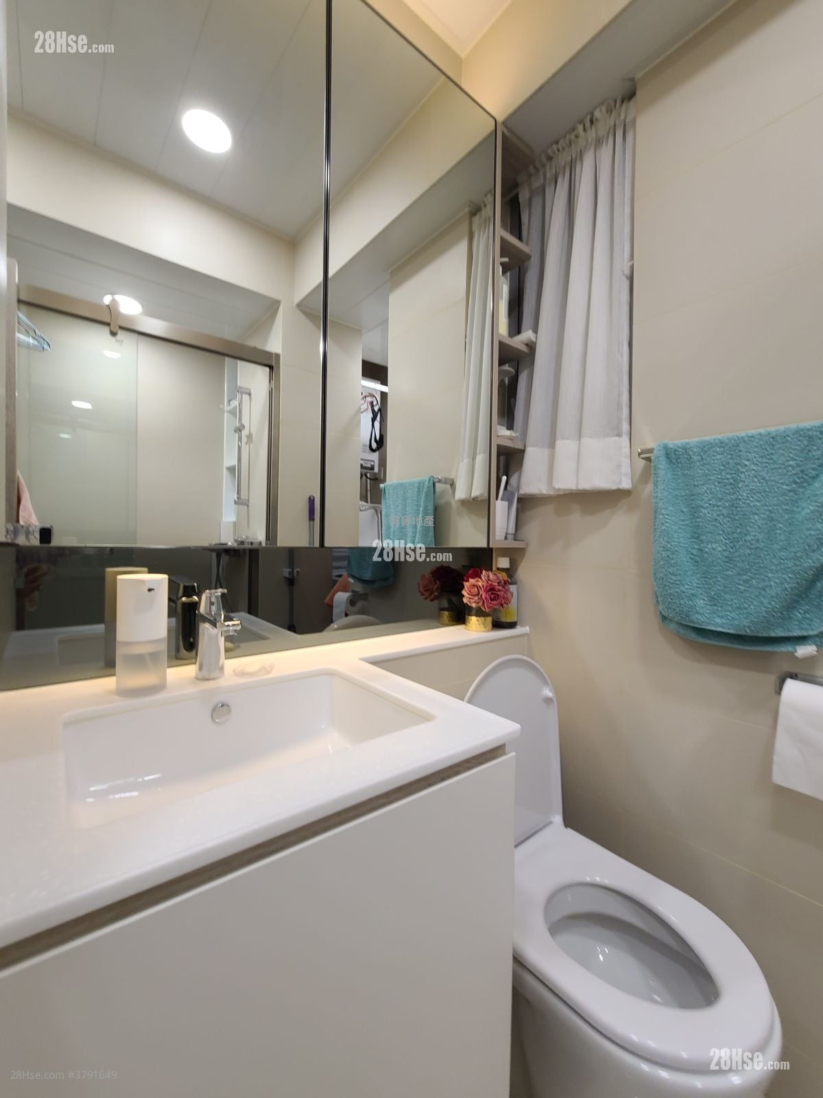 Apartment Sell 2 Bedrooms , 1 Bathroom 495 ft²