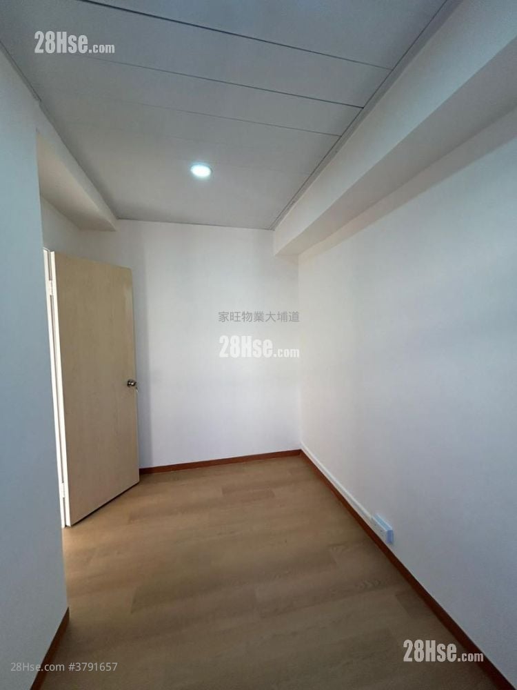 Tung Shing Building Rental 1 Bedroom , 1 Bathroom 282 ft²
