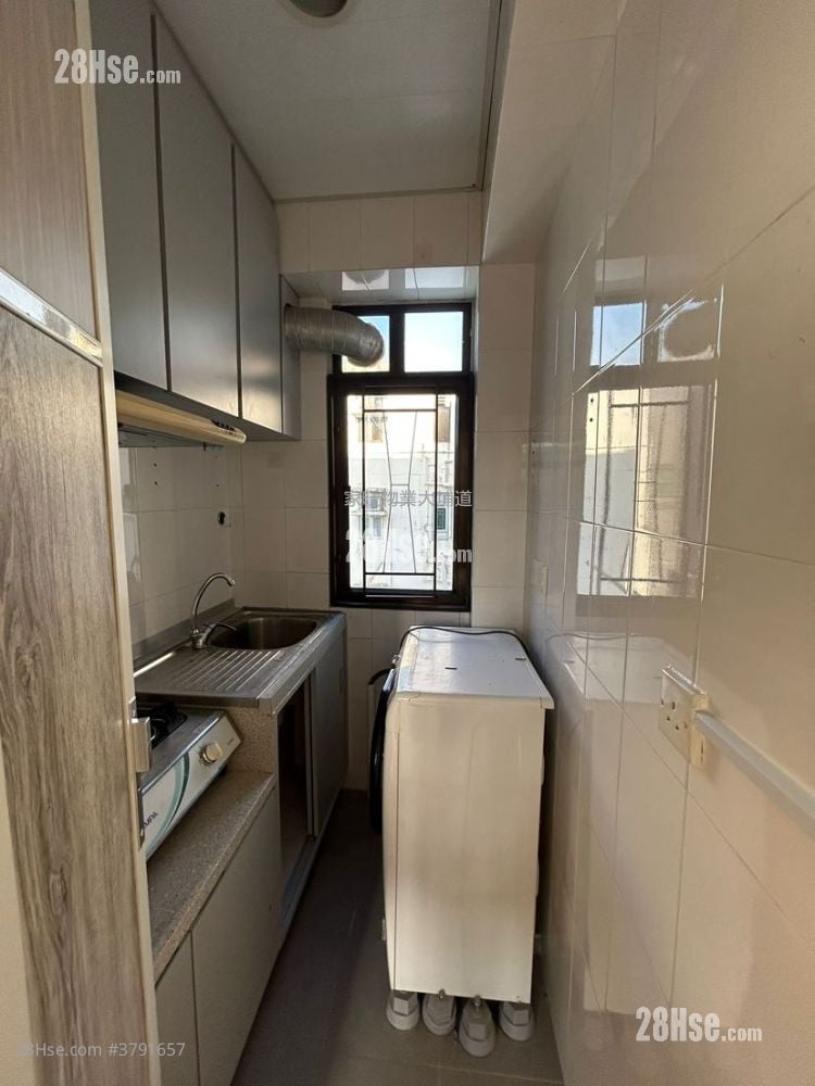 Tung Shing Building Rental 1 Bedroom , 1 Bathroom 282 ft²