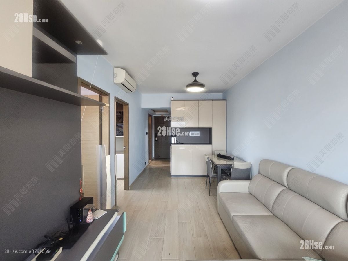 Rambler Crest Rental 2 Bedrooms , 1 Bathroom 451 ft²