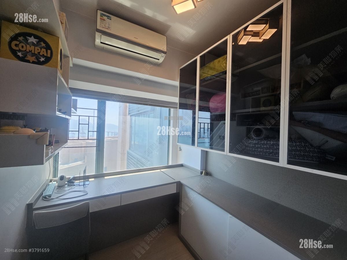 Rambler Crest Rental 2 Bedrooms , 1 Bathroom 451 ft²