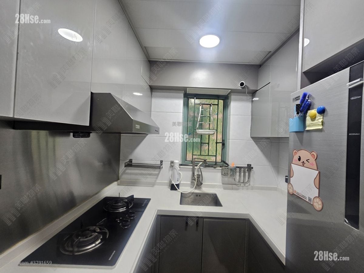 Rambler Crest Rental 2 Bedrooms , 1 Bathroom 451 ft²