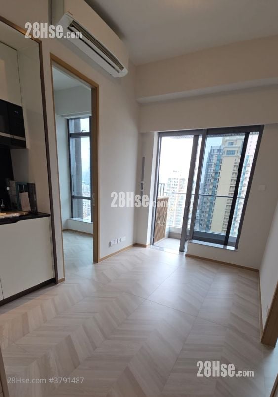 南首 租盘 2 房 , 1 浴室 342 平方尺