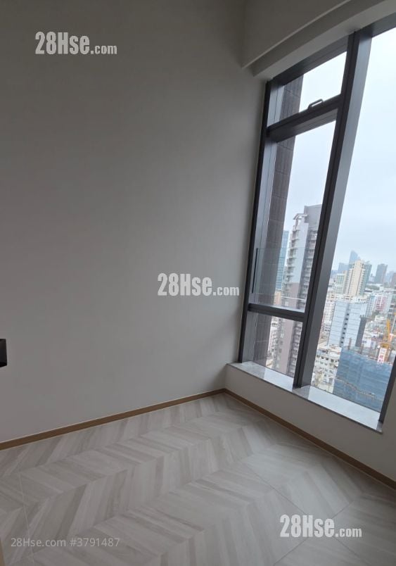 南首 租盘 2 房 , 1 浴室 342 平方尺