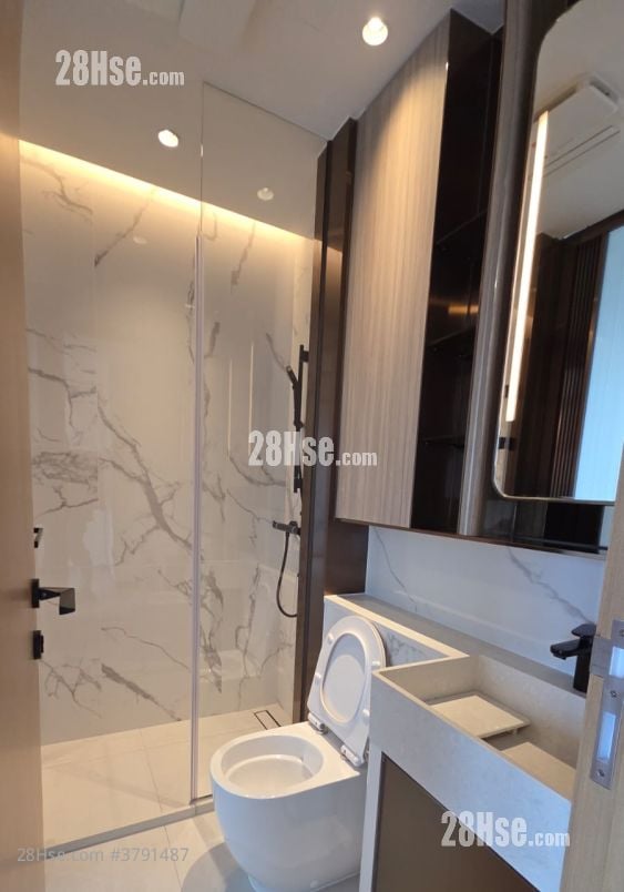 南首 租盘 2 房 , 1 浴室 342 平方尺