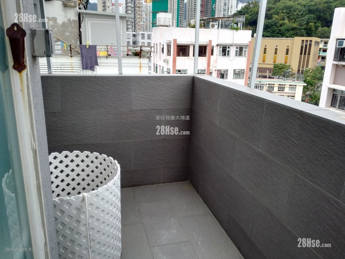 成都大厦 售盘 2 房 , 1 浴室 295 平方尺