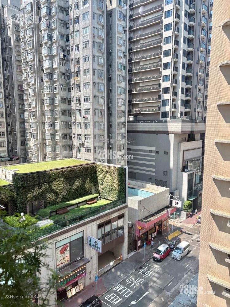 Jubilant Place Sell 4 Bedrooms , 2 Bathrooms 778 ft²