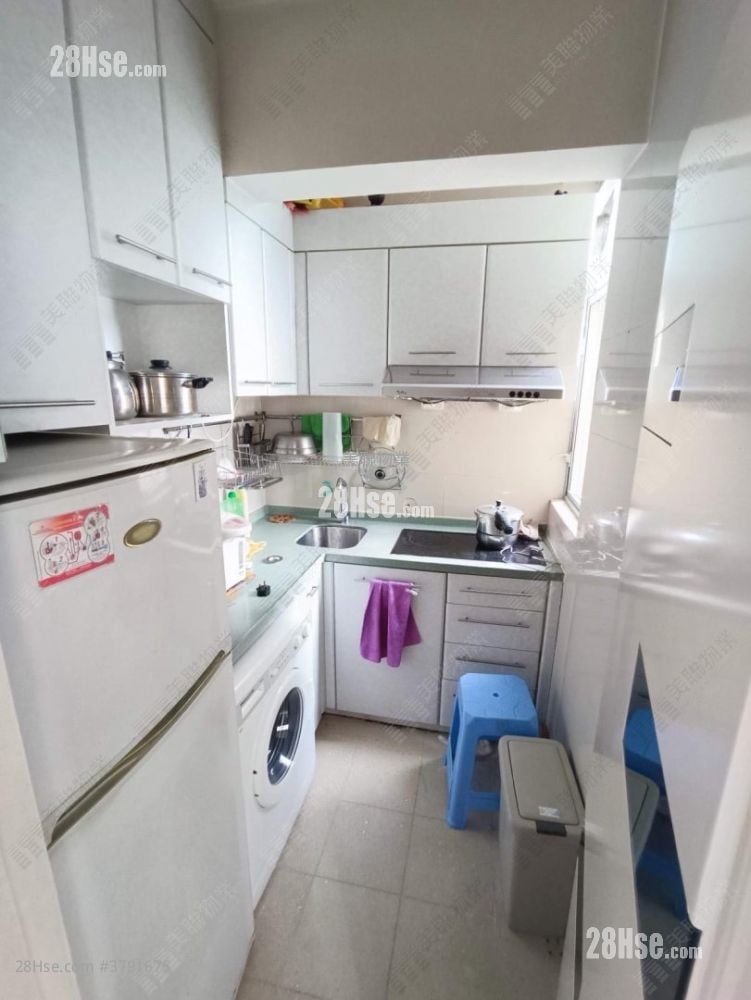 Tsing Yi Garden Sell 2 Bedrooms , 1 Bathroom 343 ft²