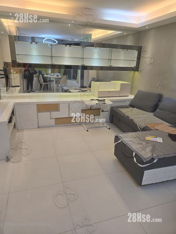 康山花园 租盘 2 房 , 1 浴室 592 平方尺