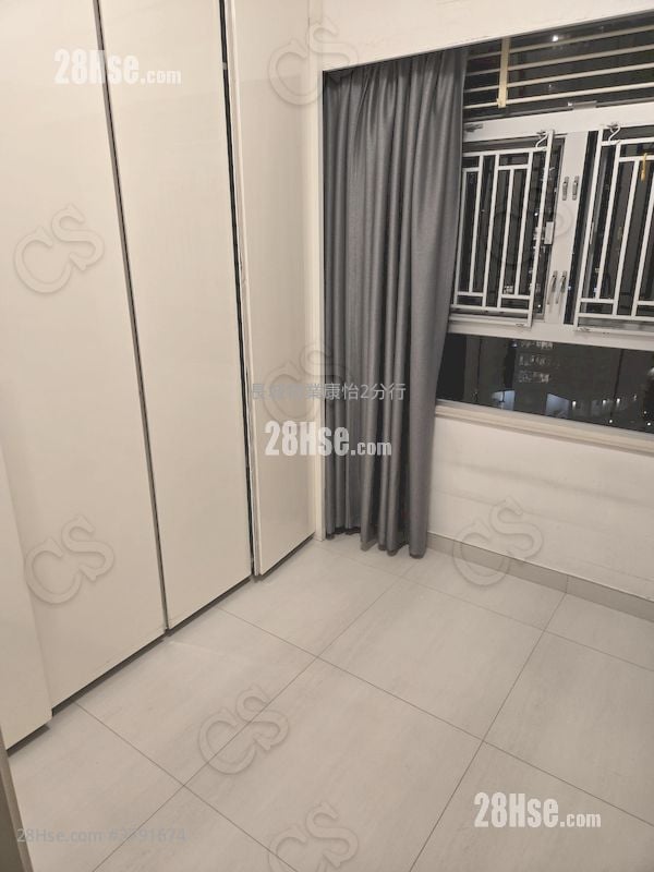 康山花园 租盘 2 房 , 1 浴室 592 平方尺