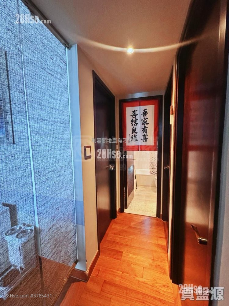 Corinthia By The Sea Sell 4 Bedrooms , 2 Bathrooms 1,108 ft²