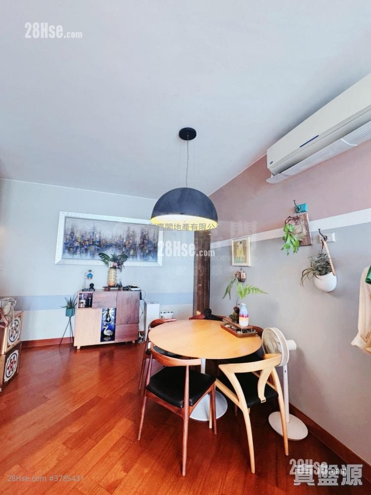 Corinthia By The Sea Sell 4 Bedrooms , 2 Bathrooms 1,108 ft²