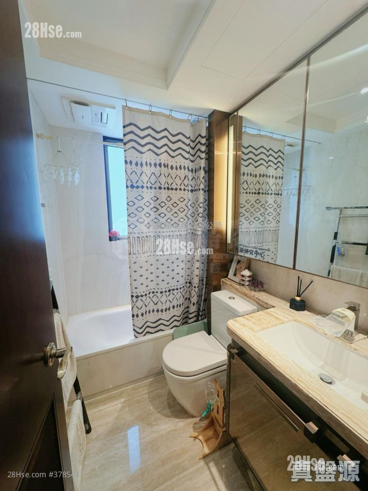 Corinthia By The Sea Sell 4 Bedrooms , 2 Bathrooms 1,108 ft²